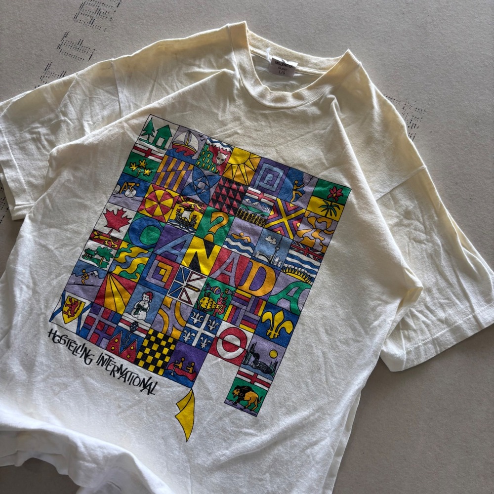 Vintage 90s International‎ Canada T-shirt